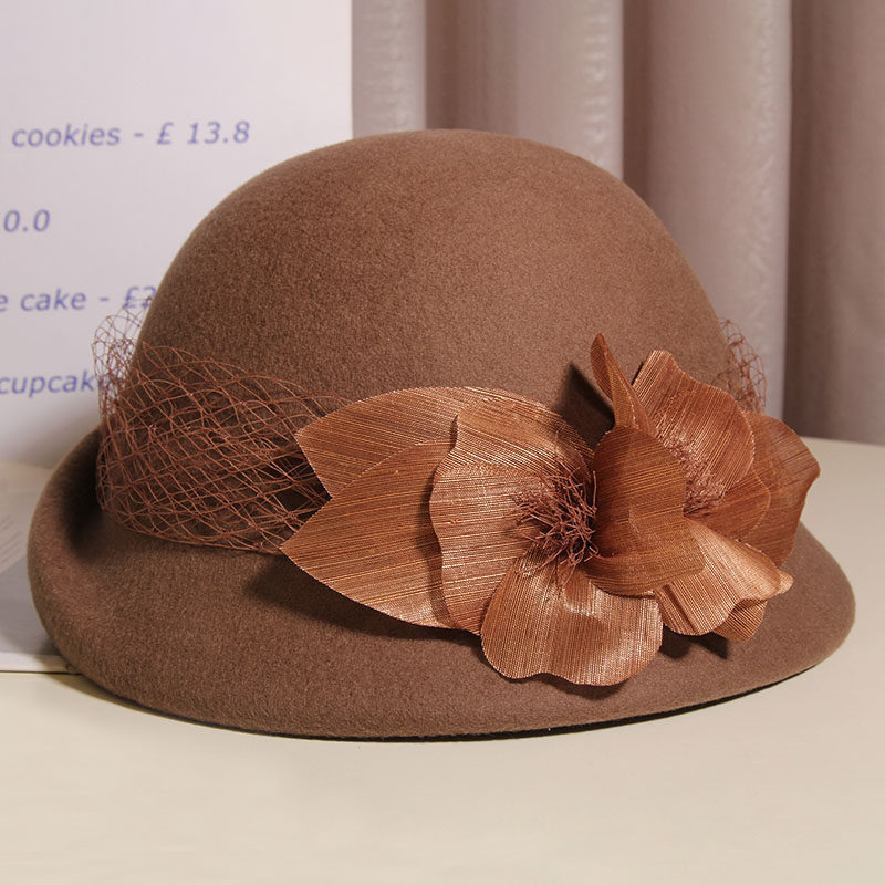 2025年新款秋冬保暖羊毛盆帽女精致花朵网纱装饰礼帽帽子优雅百搭