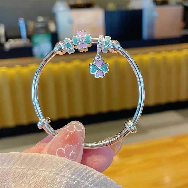 足银999手镯儿童实心手环四叶草彩绘蝴蝶结吊坠纯银镯子生日礼物