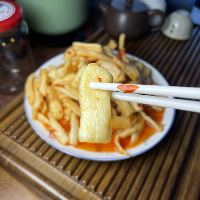 广西泡菜桂林特产酸萝卜爽脆甜辣萝卜皮即食剁椒酸野开胃小吃大瓶