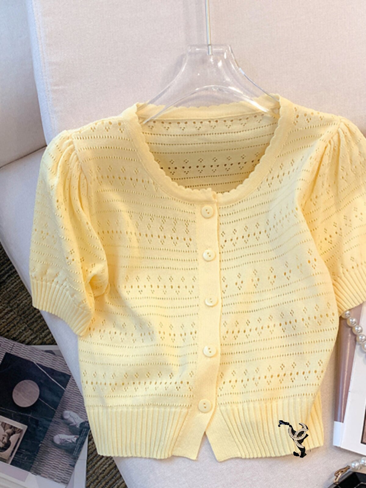 TOPS 2024 SUMMER NEW SHORT EMBROIDERY SMALL CHERRY CUTOUT KNIT CARDIGAN WOMENS THIN FASHION VERSATILE SHORT SLEEVES