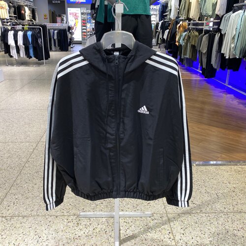 阿迪达斯Adidas女春季外套网衬刺绣logo连帽夹克HT3399