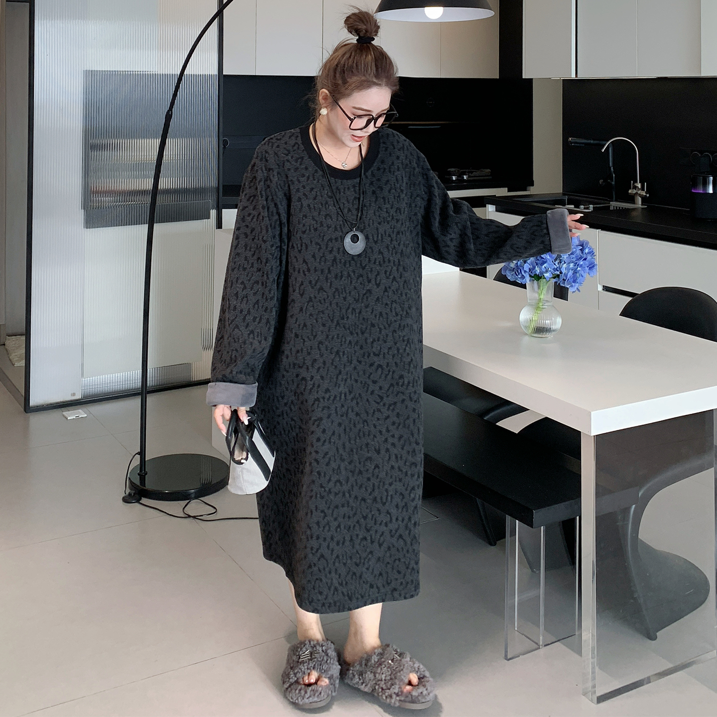 【新品折上折】媛子家大码胖mm秋冬季简约宽松豹纹连衣裙女气质