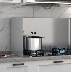 油烟机煤气档板不锈钢燃气灶防油挡板隔排烟燃气风板集成灶隔板