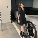 黑色