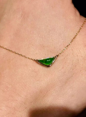 天然玉石小众mini三角形翡翠绿锁骨链时尚微镶项链2025夏季