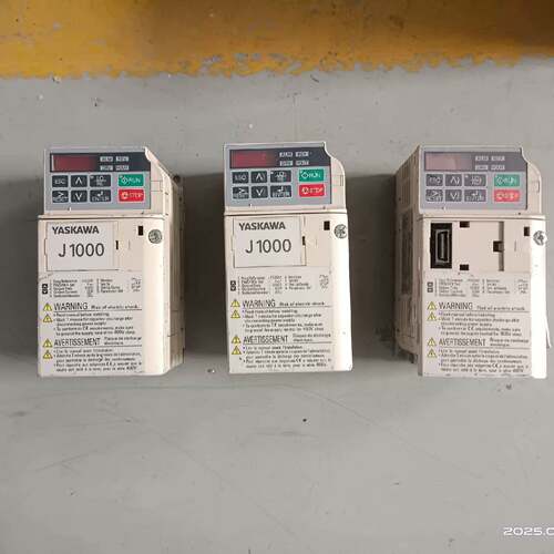 议价安川变频器ClMR-JCBA0002BAA 0.25Kw可维修翻新