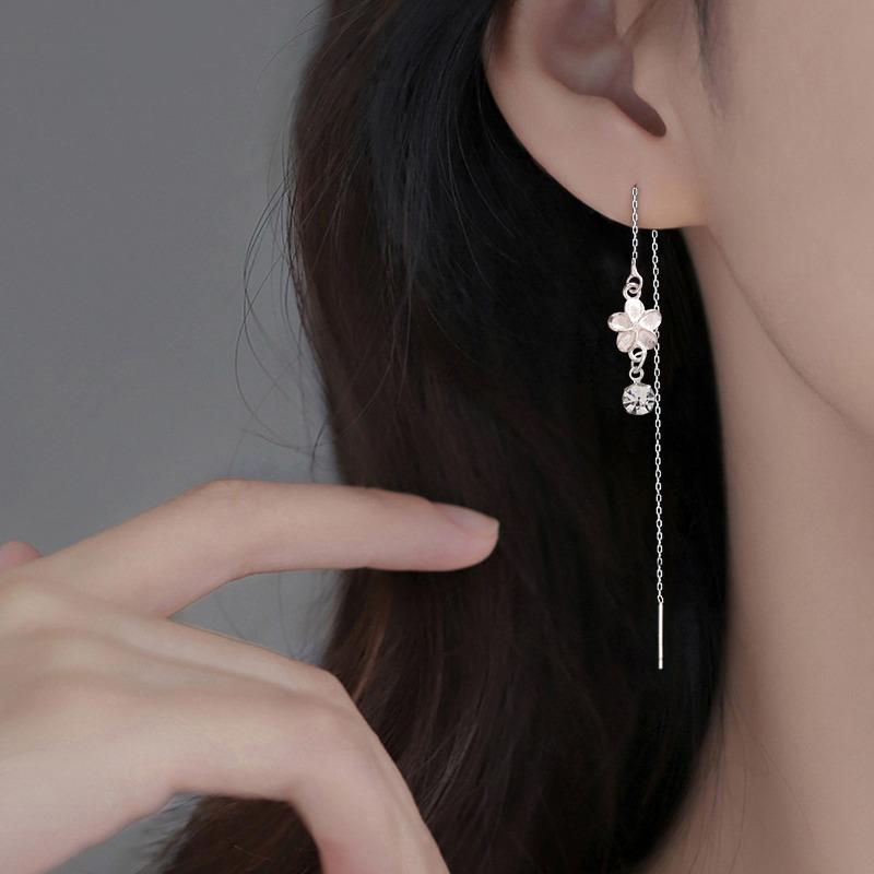 闪钻栀子花耳线女气质长款