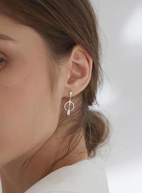 触及真心刘仁娜同款小巧吴允书精致女925纯银气质个性百搭耳饰