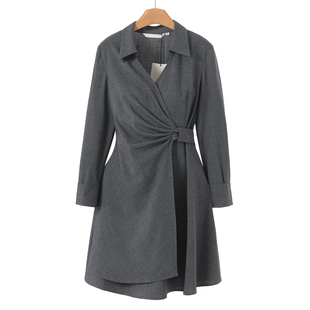 春装 文 褶皱收腰气质娴熟翻边V领连衣裙324 32%粘纤 639