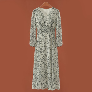 绍 春装 V领套头花色收腰优雅感连衣裙560 庄 西湖阁老