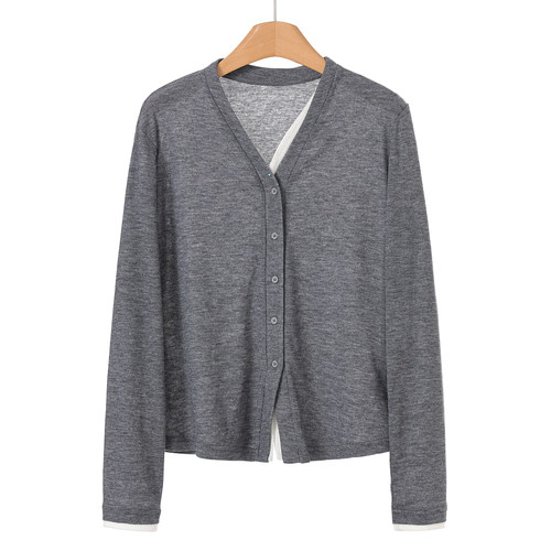 569西湖阁老【境】春装 含天丝拼接假两件开衫V领针织衫101