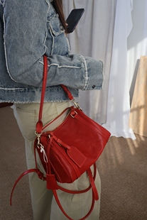 独行野兽原创头层植鞣牛皮真皮水桶包波士顿女包单肩斜挎包手提包