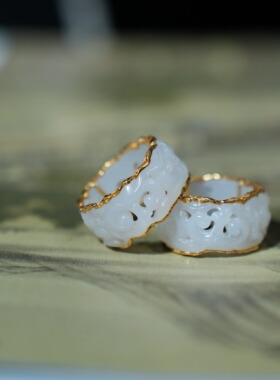 「瑞草灵芝」和田玉灵芝玉戒18k金 | 灵秀野趣 柔白温婉