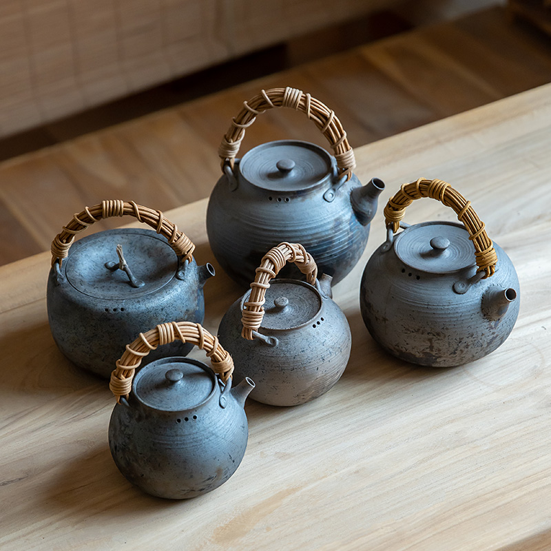 全手工粗陶柴烧煮泡藤把提梁壶