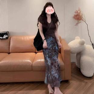 女 2025夏季 新款 度假风纯色百搭收腰显瘦U领上衣T恤修身 半身裙套装
