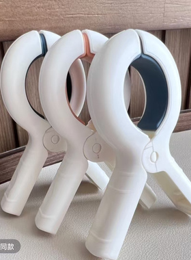 4个加厚塑料夹子晾晒夹固定夹防风被单夹大号家用白色耐用不易坏