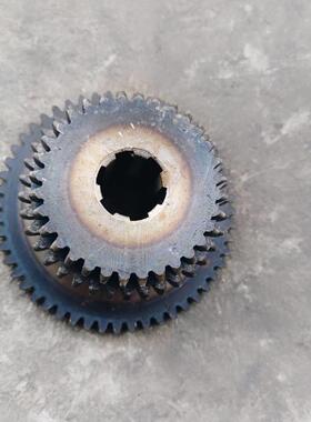 机床配件皖南床厂上海七机X57-3C铣床机配件X6125三联齿轮Z32/37/