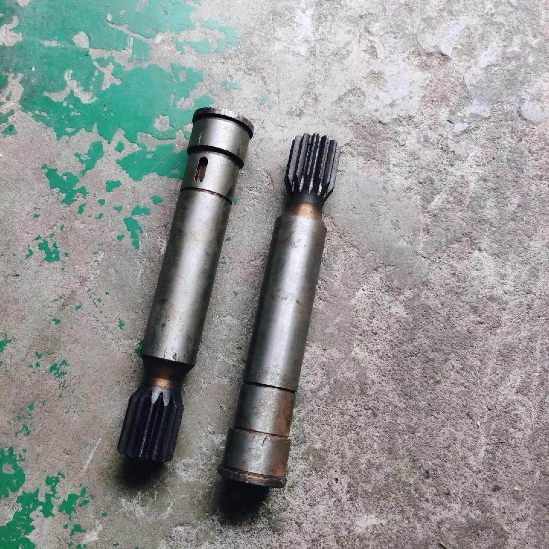 机床配件珠江机床C6132厂车床配件4039-3齿轮轴Z13/M2长度204圆36