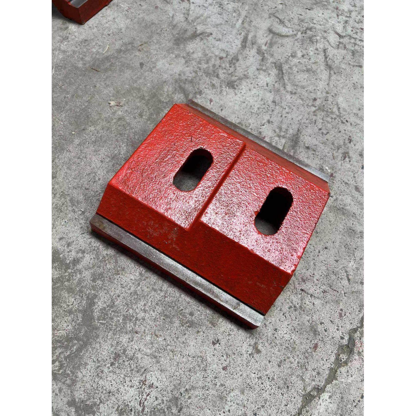 中心架沈阳 云南 大连CA CD CY6140 6150 6180尾座压板 吊铁 加重