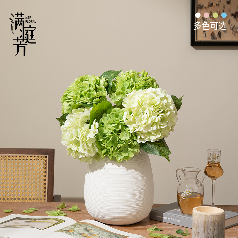 绣球花仿真花手捧花法式假花