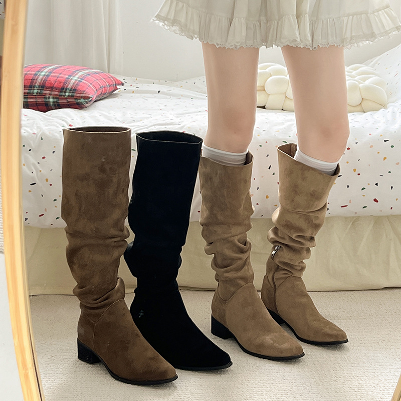 2025新款秋冬季欧美高筒褶皱堆堆高筒粗跟骑士长靴女绒面长筒靴女