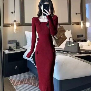 复古立体花朵针织连衣裙女2025秋冬气质法式 毛衣裙子收腰包臀长裙