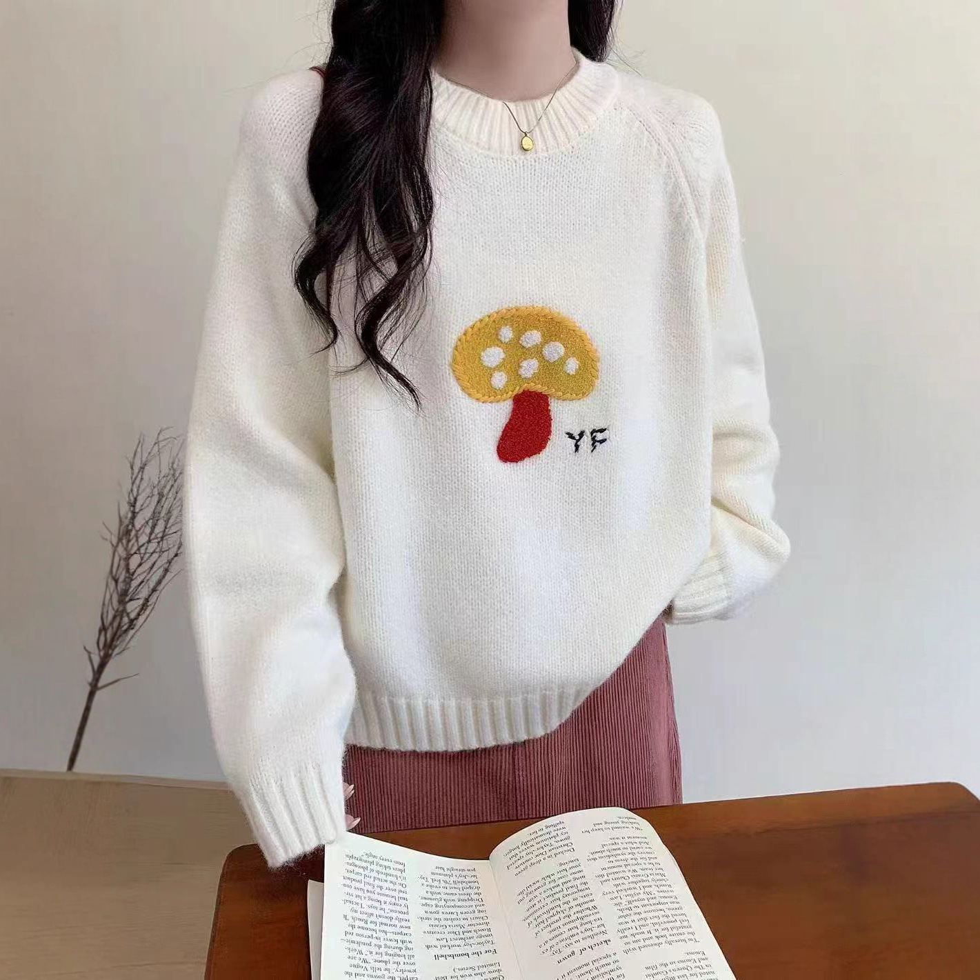 韩系可爱风蘑菇刺绣毛衣女装套头宽松秋冬新款软糯减龄针织衫上衣