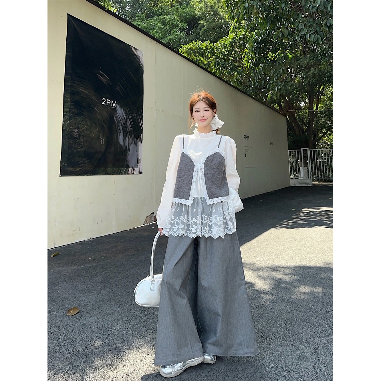 蕾丝拼接吊带马甲木耳边长袖衬衫阔腿拖地裤女2025夏季新款三件套