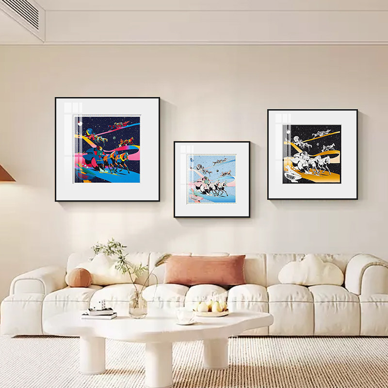 骏马丝巾装裱挂画卧室高级感落地客厅装饰画轻奢餐厅高感级挂画