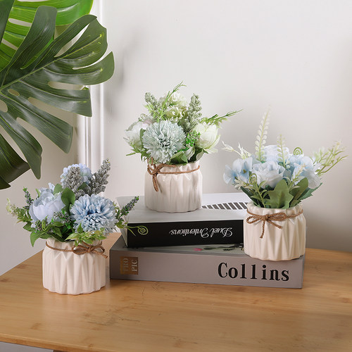 陶瓷花瓶+布艺仿真花装饰摆件