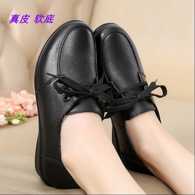 中老年人休闲风平跟四季妈妈鞋