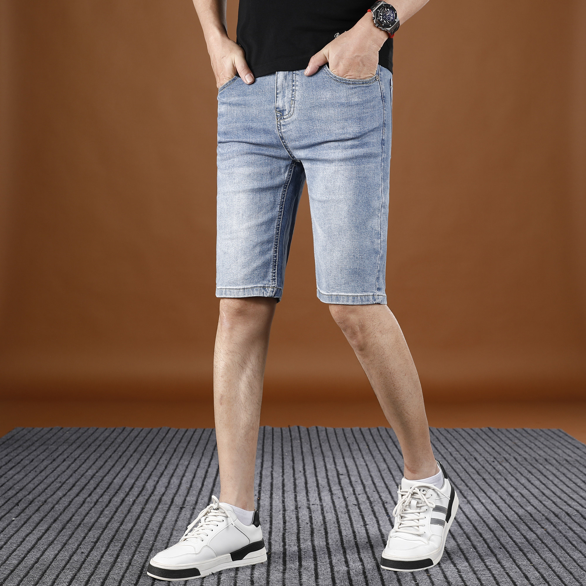 夏季薄款蓝色牛仔短裤男