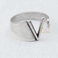 Серебряный серебряный V 1