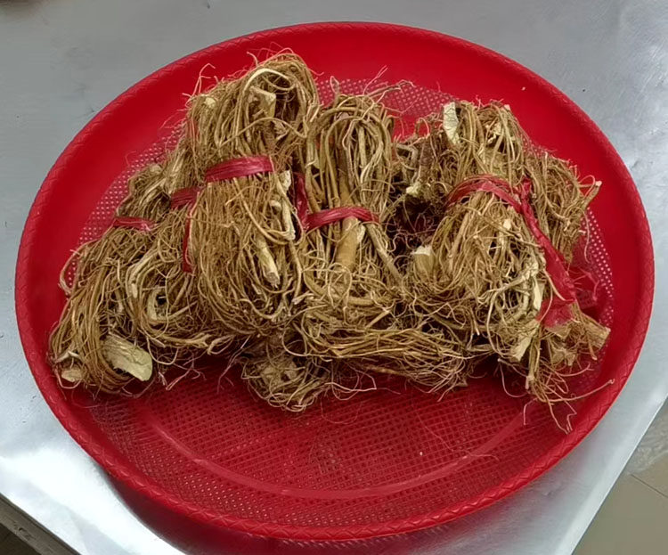 粤北韶关南雄野五指毛桃土茯苓片野生中药材根500g煲汤材料无硫