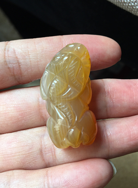 清货包邮　天然玛瑙玉髓吊坠貔貅挂件项链 微瑕
