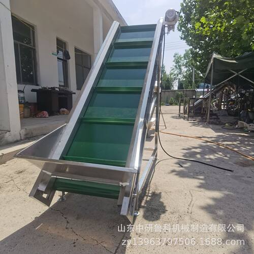 爬坡皮带输送机 升降可调节粮食传送带 工厂直销砂石传送带