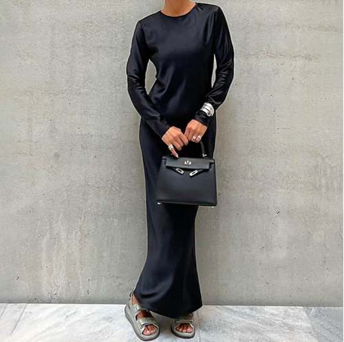 Satin Long Dress 法式新款缎面垂感圆领高腰长袖修身黑色连衣裙