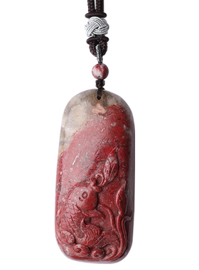 辰世鸡血石年年有余挂饰品吊坠