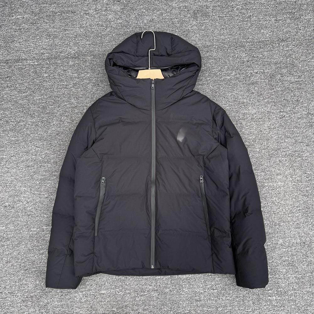 冬款男士潮牌时尚户外休闲压胶无缝不跑毛羽绒服保暖连帽外套Z045