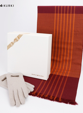 MARJAKURKI玛丽亚古琦红色羊毛围巾披肩女外搭羊毛手套两件套礼盒