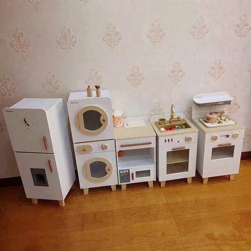 韩国kienvy儿童过家家厨房玩具木制质声光出水做饭厨具幼儿园新款
