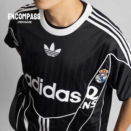 阿迪达斯三叶草皇马复古球衣
