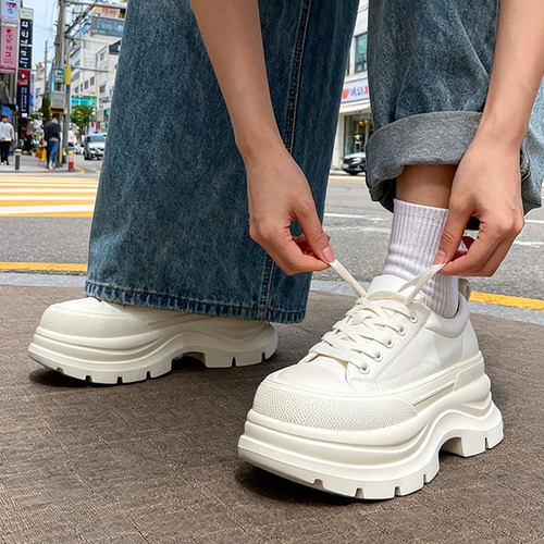 巨好看不累脚厚底增高松糕鞋子女