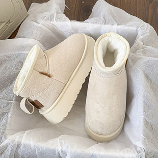 加绒短筒雪地靴女冬季 纯白色简约厚底防滑保暖外穿靴子踩屎感棉鞋