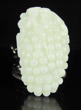 钱塘邮社    和田玉 白玉 子孙满堂 把件