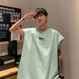 翠绿色