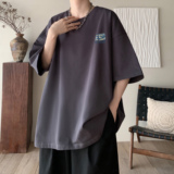 深灰色