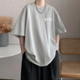 银灰色