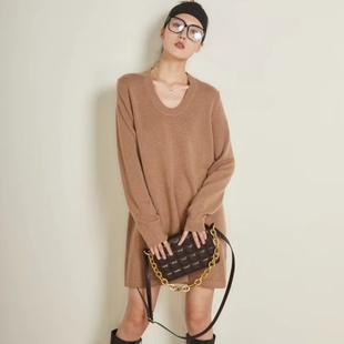 经典复古风软糯山羊绒连衣裙女V领中长款宽松慵懒柔美针织毛衣裙