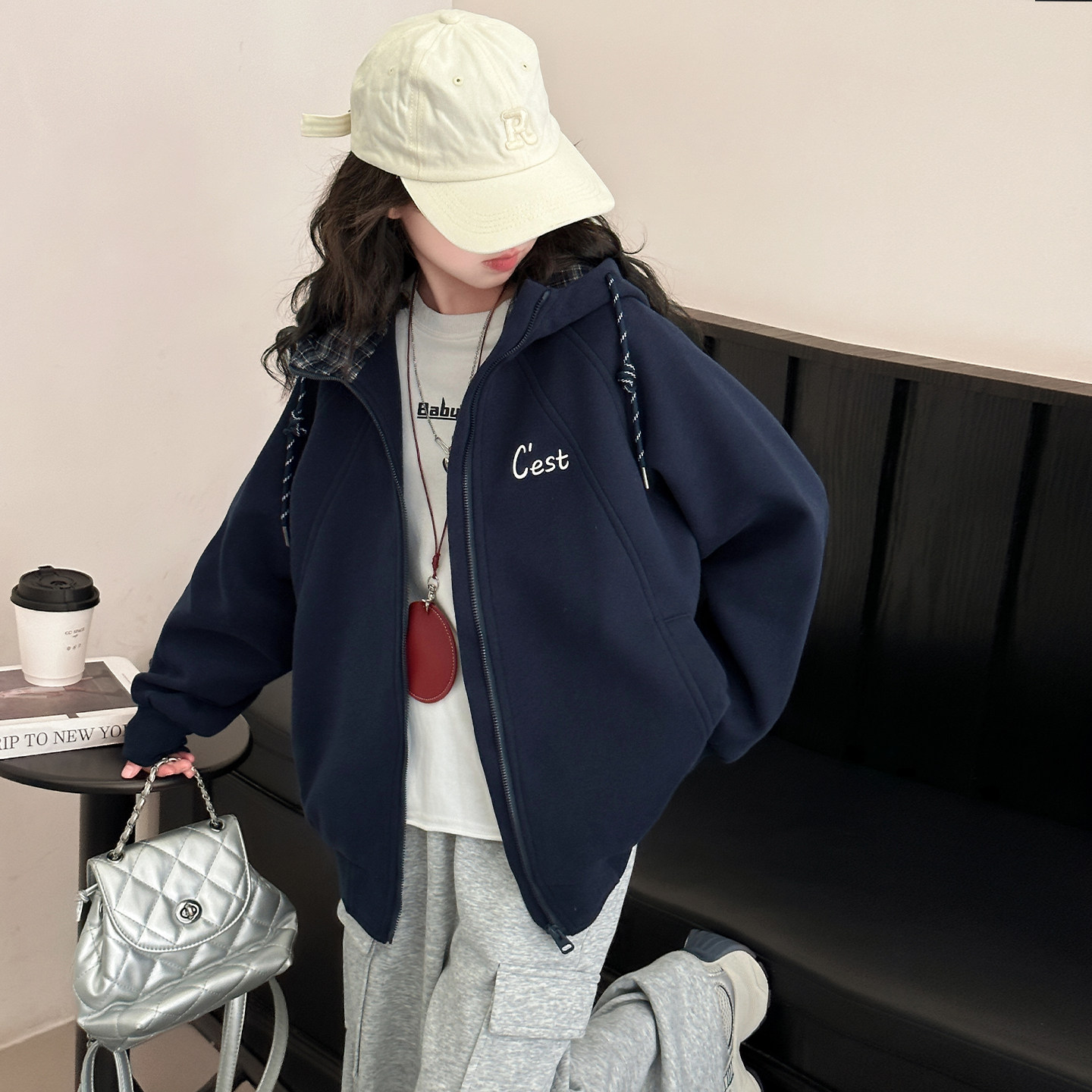 女童连帽外套春秋款2025新款洋气儿童秋季开衫卫衣女孩早秋上衣潮